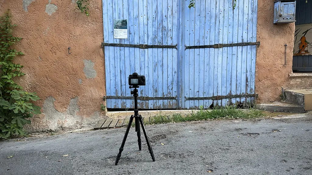 Blauwe deur in Frankrijk