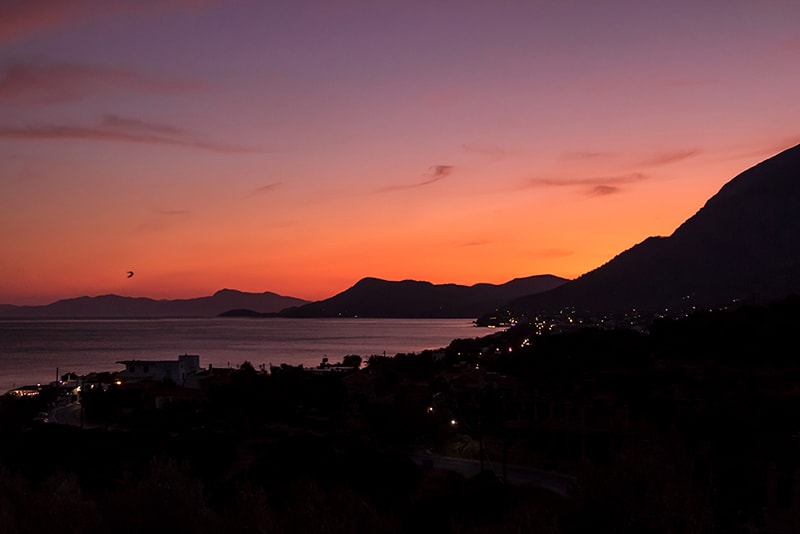 Uitzicht appartement op badplaats Votsalakia, Samos, Griekenland