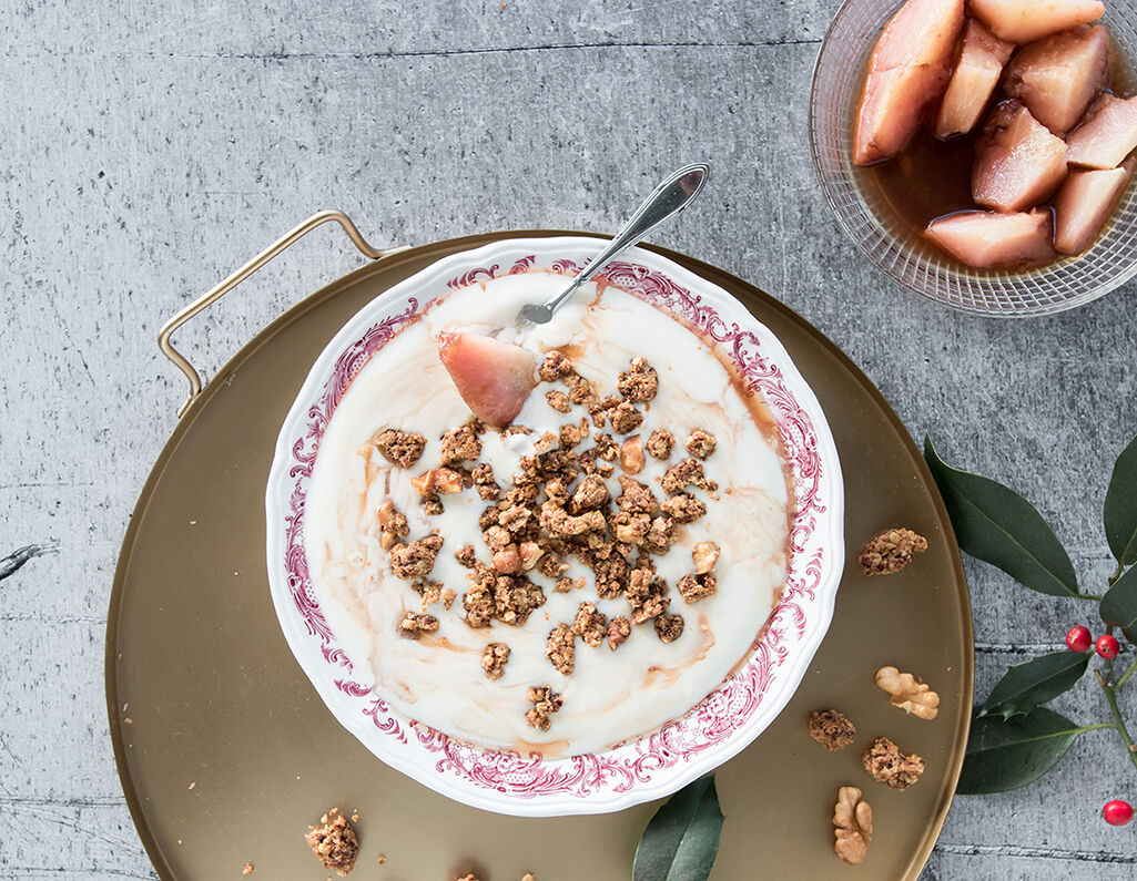 Combineer kruimeldeeg met yoghurt, ijs of fruit