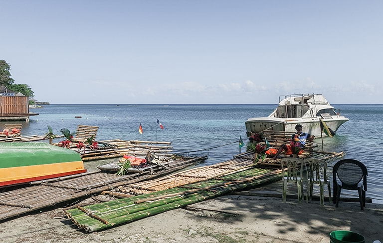 Bamboevlot, Blue Lagoon, Port Antonio, Jamaica