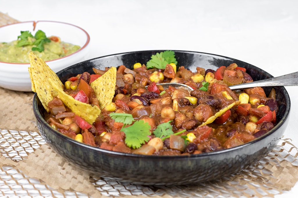 Chili sin carne met guacamole