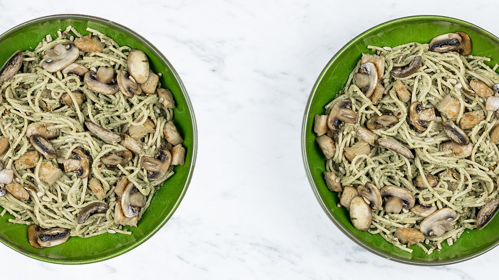 Vegan pasta pesto