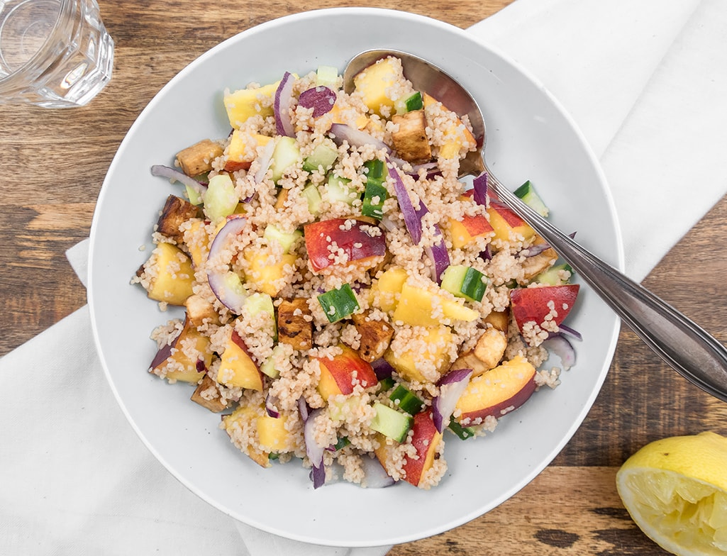 Nectarine couscous salade