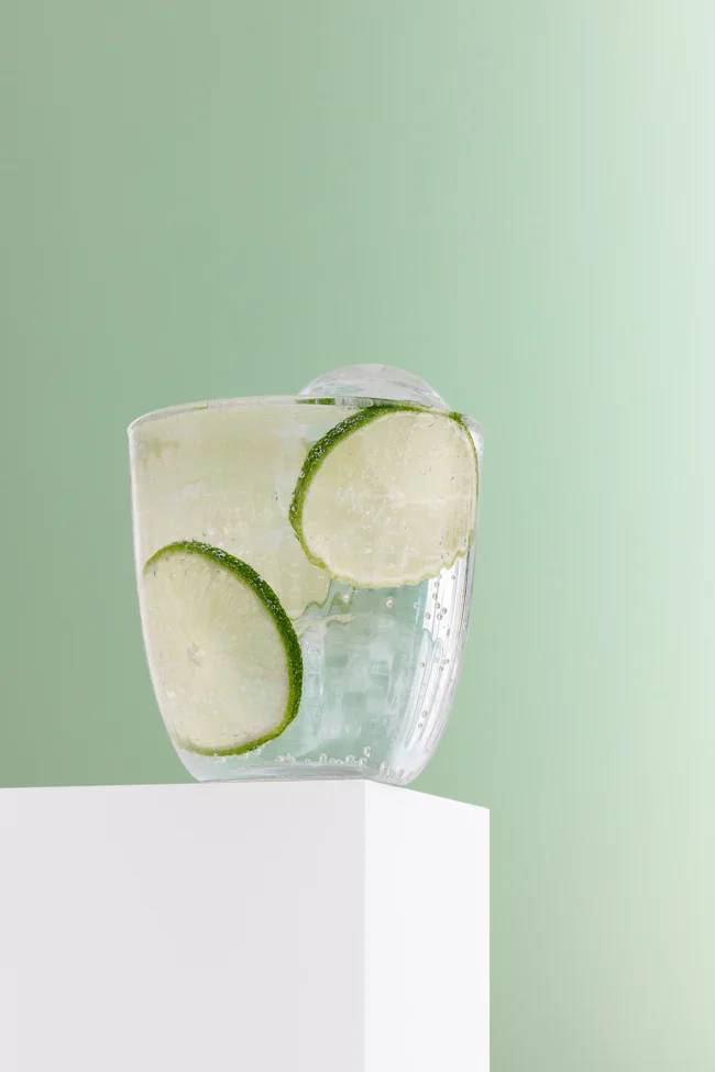 Mint effen fotoachtergrond voor product fotografen en food stylisten